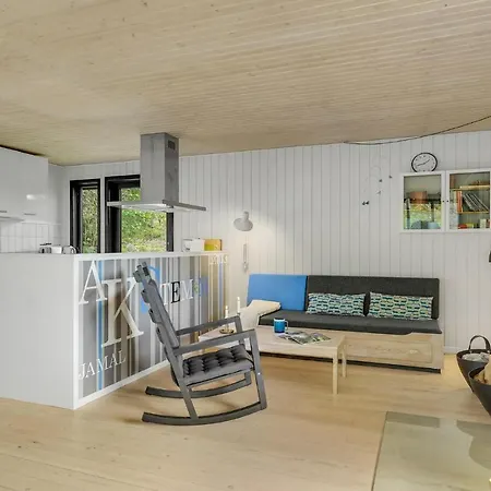 Beautiful In With 3 Bedrooms Casa vacanze Fåborg